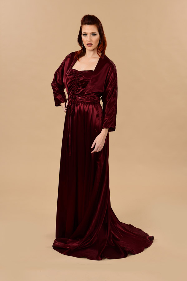 lilyan-silky-ball-gown-robe-bordeaux